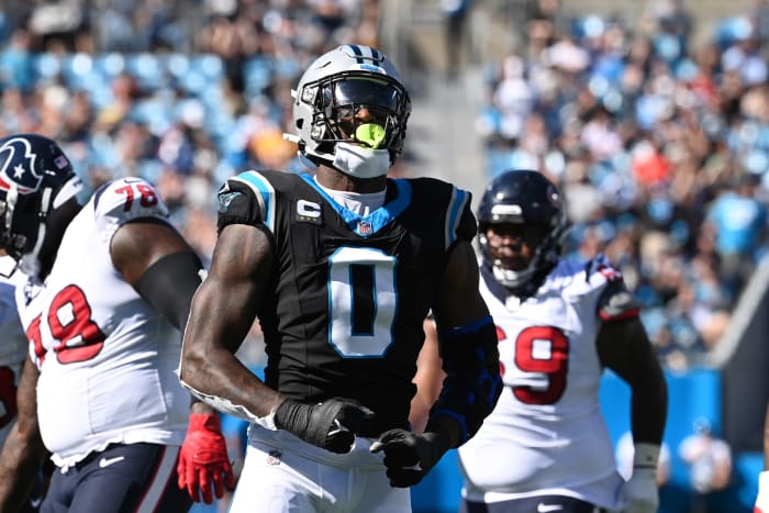 Carolina Panthers linebacker Brian Burns (0) react after a sack in the second quarter at Bank of America Stadium.